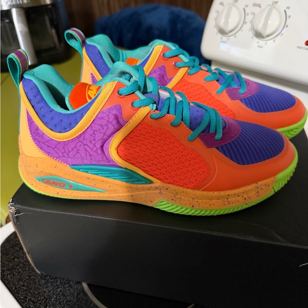 NWOT AND1 men’s  Orange and Purple Sneakers